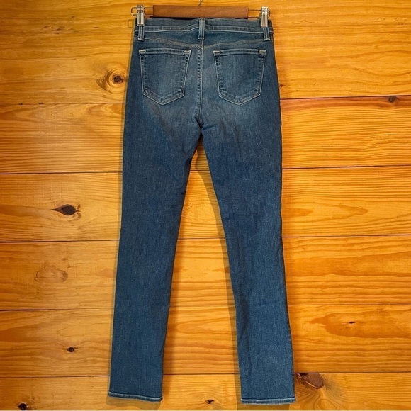 J Brand Skinny Leg Mid Rise Jeans in Connected 26 - Picture 2 of 11